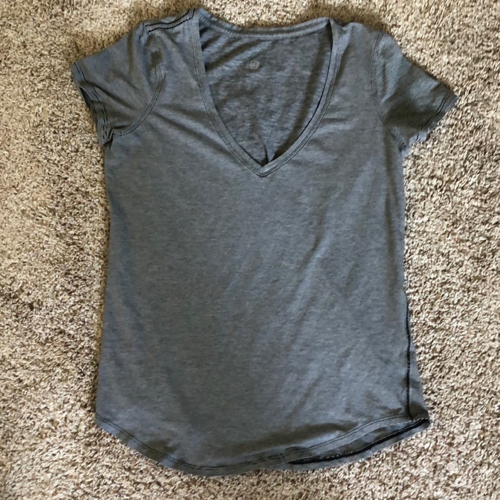 lululemon love tee
